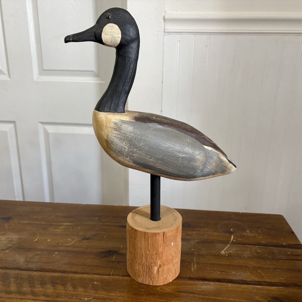 Vtg 60s Hand Carved Painted Wooden Canada Goose Figurine w/ Stand Farm Cottage